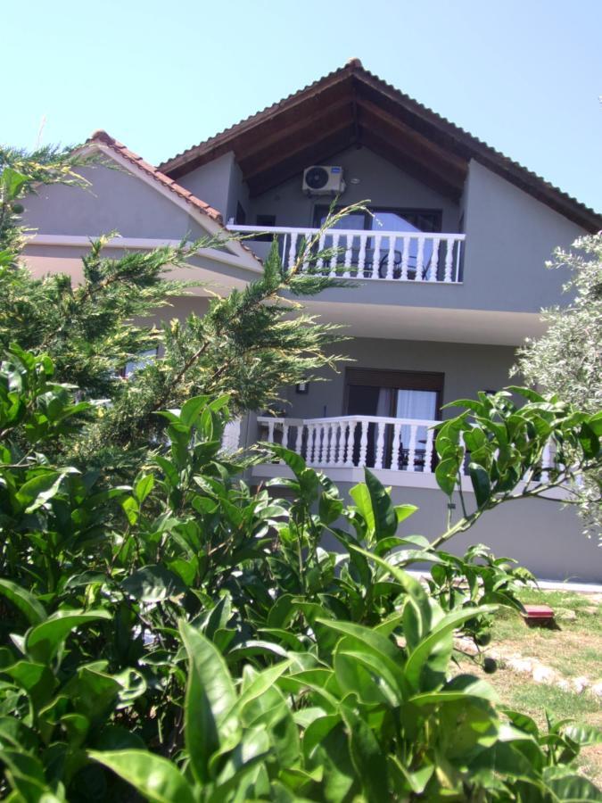 Armonia Apartment Potos Esterno foto